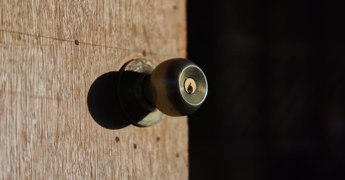 24/7 House Lockout Service — Secure Craft Locksmith