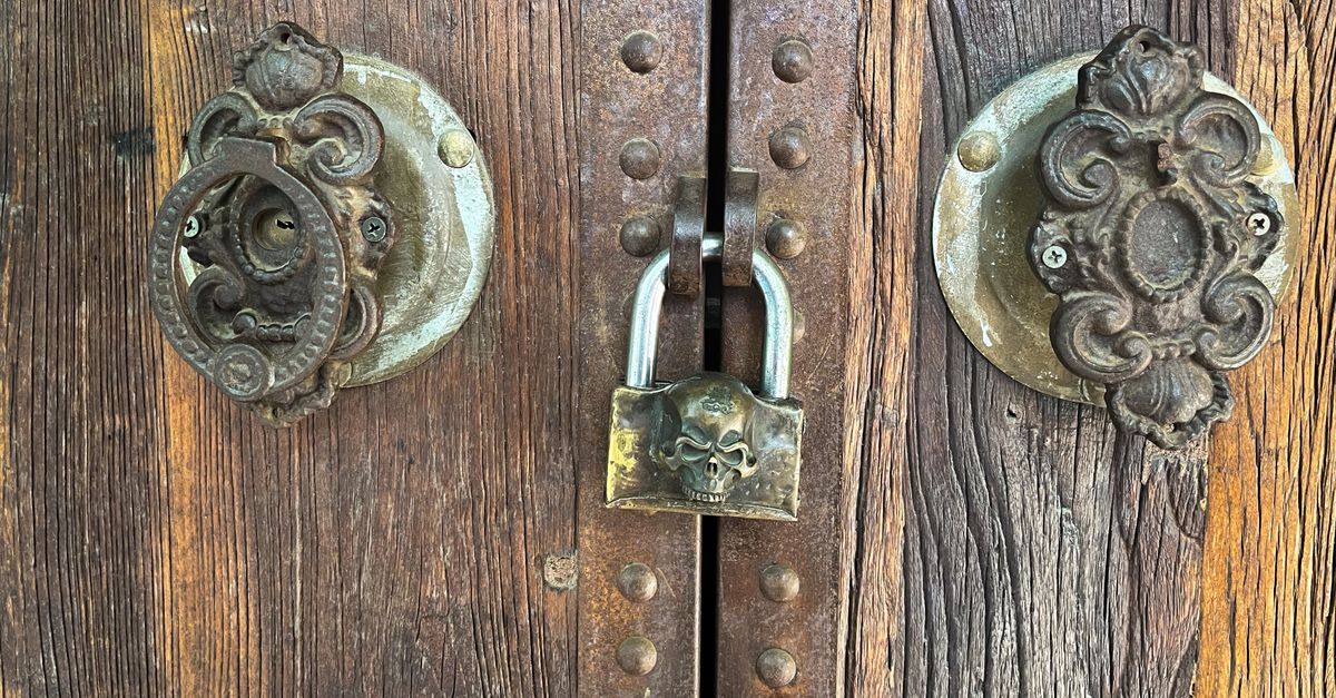 locksmith service technician — Secure Craft Locksmith
